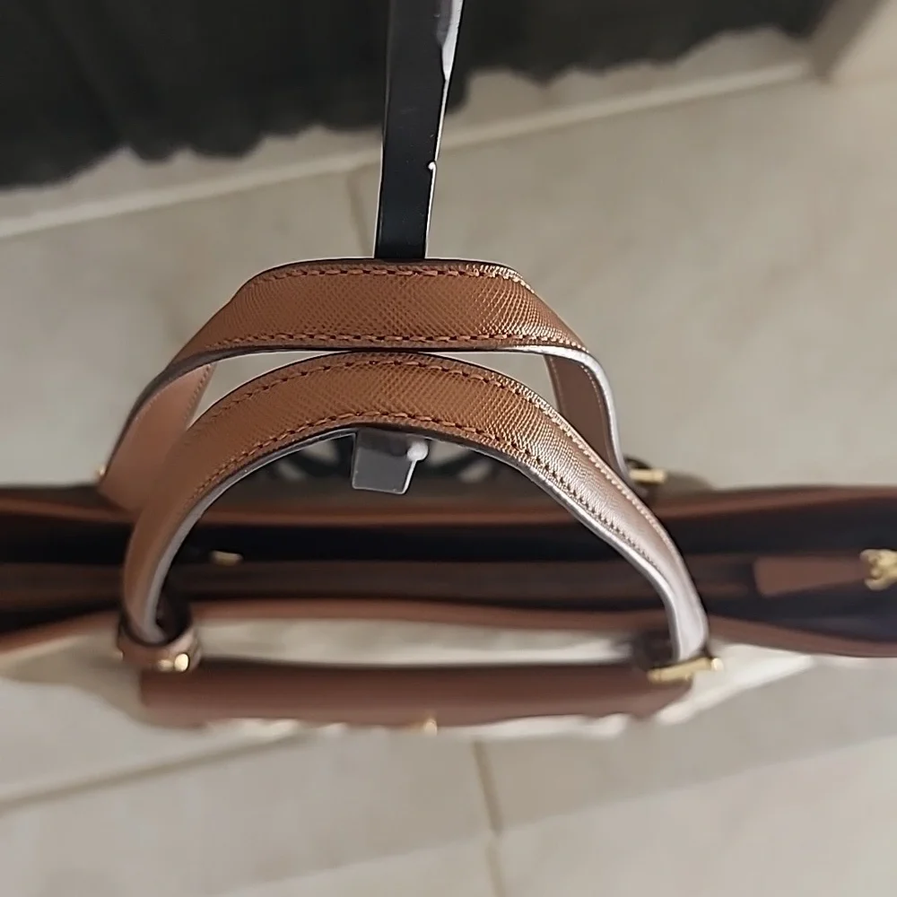 🌟❤️‍🔥 MICHAEL KORS East West TOTE BAG ❤️‍🔥🌟